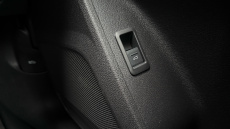 Audi Q3 35 TFSI S Line 5dr Petrol Estate